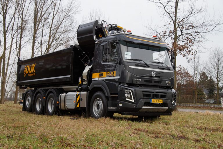 Volvo fmx 8 4